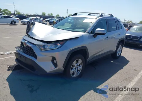 2019 Toyota Rav4 Xle from USA, damaged, VIN 2T3W1RFV9KW021118
